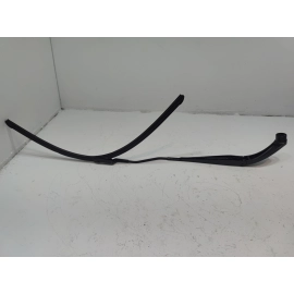 BUICK ENVISTA 2024 - 2025 FRONT LEFT DRIVER SIDE WINDSHIELD WIPER ARM OEM