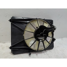 16-22 HONDA PILOT FRONT DRIVER SIDE RADIATOR COOLING FAN MOTOR & SHROUD OEM