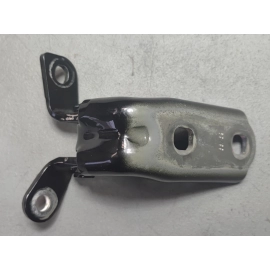 2024-2025 BUICK ENVISTA REAR LEFT DRIVER SIDE DOOR HINGE LOWER OEM