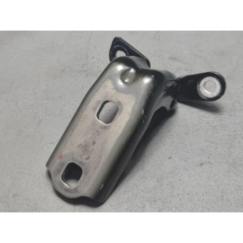 2024-2025 BUICK ENVISTA REAR PASSENGER SIDE DOOR HINGE LOWER OEM