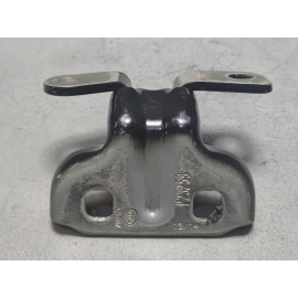 2024-2025 BUICK ENVISTA FRONT DRIVER SIDE DOOR HINGE LOWER OEM