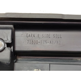 2017-2020 ACURA MDX PASSENGER SIDE SKIRT ROCKER PANEL MOLDING NH797M OEM