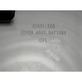 2016-2020 ACURA MDX 3.5L BATTERY TRAY HOLDER UPPER BRACKET PLATE COVER PANEL OEM 2016-2020 ACURA MDX 3.5L BATTERY TRAY HOLDER UPPER BRACKET PLATE COVER PANEL OEM