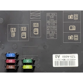 2017-2020 ACURA MDX RELAY FUSE BOX BLOCK UPPER COVER CAP LID OEM