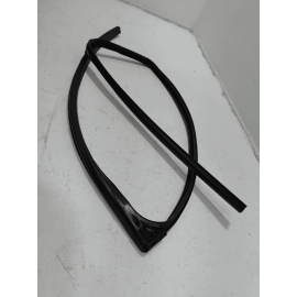 14-2020 ACURA MDX REAR DRIVER SIDE DOOR WINDOW RUN CHANNEL WEATHERSTRIP SEAL OEM