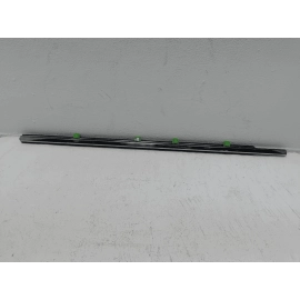 2014-2020 ACURA MDX FRONT RIGHT PASSENER DOOR WINDOW BELT MOLDING OEM