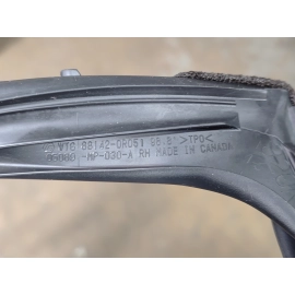 TOYOTA RAV4 2019-2025 REAR PASSENGER SIDE DOOR WINDOW GLASS RUN CHANNEL SEAL OEM