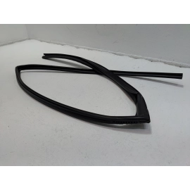 2019-2024 TOYOTA RAV4 REAR DRIVER SIDE DOOR WINDOW GLASS RUN CHANNEL SEAL OEM