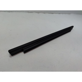 2019-2024 TOYOTA RAV4 FRONT PASSENGER DOOR WINDOW INNER WEATHERSTRIP SEAL OEM