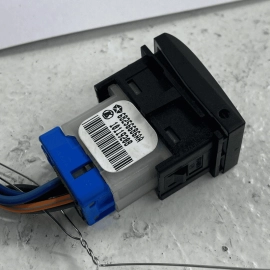 2015-2021 DODGE CHARGER REAR RIGHT PASSENGER SIDE HEATER HEAT SEAT SWITCH O