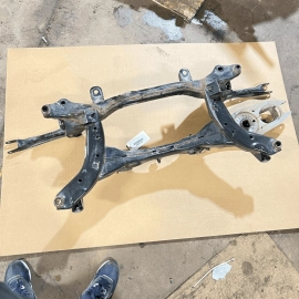 2018 - 2023 GMC TERRAIN REAR SUBFRAME CROSSMEMBER CROSS MEMBER W/ARM & LINK