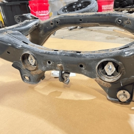 2018 - 2023 GMC TERRAIN REAR SUBFRAME CROSSMEMBER CROSS MEMBER W/ARM & LINK