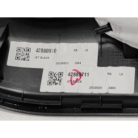 2024-2026 BUICK ENVISTA REAR LEFT DRIVER SIDE INTERIOR DOOR PANEL COVER OEM