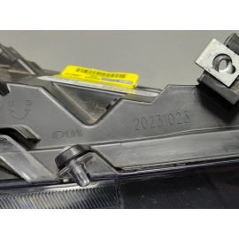 2019-2021 Toyota RAV4 Front Right Passenger Side Headlight Light Assembly OEM