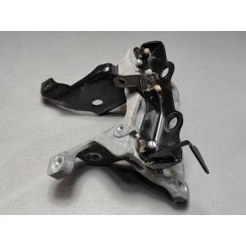 2018-2025 TOYOTA RAV4 LEFT DRIVER SIDE AUTOMATIC TRANSMISSION MOUNT BRACKET OEM