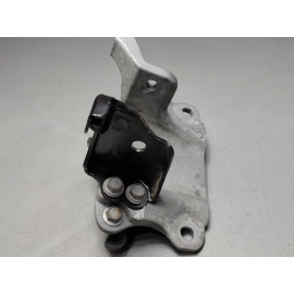 2018-2025 TOYOTA RAV4 LEFT DRIVER SIDE AUTOMATIC TRANSMISSION MOUNT BRACKET OEM