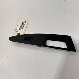 FORD FUSION 2013-2020 REAR RIGHT PASSENGER SIDE DOOR WINDOW SWITCH BEZEL OE