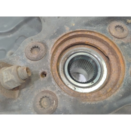 2018-2023 Volkswagen Atlas AWD Front Left Suspension Spindle Knuckle Hub OEM