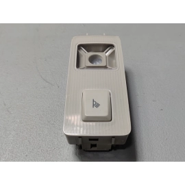 2021-2022 Volkswagen Atlas Rear Passenger Side Interior Roof Dome Lamp OEM