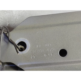 2021-2025 Volkswagen Atlas 	Front Passenger Fender Reinforcement Bracket OEM