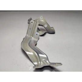 2021-2025 Volkswagen Atlas 	Front Passenger Fender Reinforcement Bracket OEM