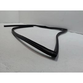 HONDA PILOT REAR LEFT DRIVER DOOR WINDOW GLASS RUN CHANNEL SEAL 2016 - 2021 OEM