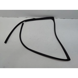 HONDA PILOT REAR LEFT DRIVER DOOR WINDOW GLASS RUN CHANNEL SEAL 2016 - 2021 OEM