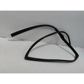 HONDA PILOT REAR LEFT DRIVER DOOR WINDOW GLASS RUN CHANNEL SEAL 2016 - 2021 OEM
