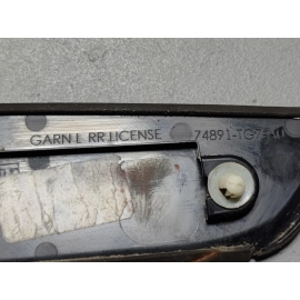 HONDA PILOT REAR DRIVER SIDE LICENSE LIGHT LAMP MOLDING COVER TRIM OEM 2016-2022