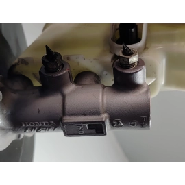 2016-2019 HONDA PILOT BRAKE MASTER CYLINDER & BOOSTER & RESERVOIR OEM