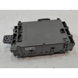 2016 - 2018 HONDA PILOT EX-L CABIN FUSE RELAY BOX BLOCK MODULE OEM