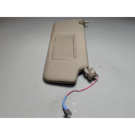 2017-2022 HONDA PILOT FRONT PASSENGER SIDE SUNVISOR SUN VISOR W/ LIGHT OEM