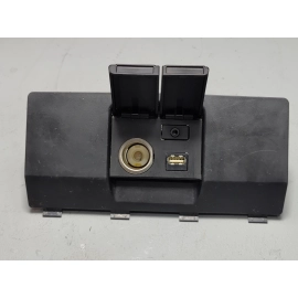 2016-2019 HONDA PILOT CENTER CONSOLE POWER OUTLET & AUXILIARY PORT AUX OEM