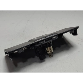2016-2019 HONDA PILOT CENTER CONSOLE POWER OUTLET & AUXILIARY PORT AUX OEM