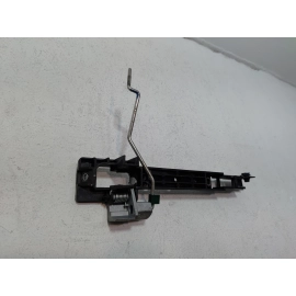 2016-2022 HONDA PILOT FRONT PASSENGER SIDE EXTERIOR DOOR HANDLE BASE BRACKET OEM