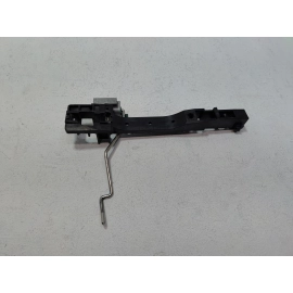 2016-2022 HONDA PILOT FRONT PASSENGER SIDE EXTERIOR DOOR HANDLE BASE BRACKET OEM