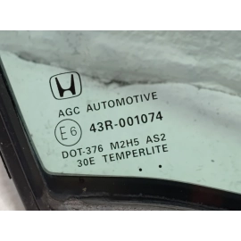 16-22 HONDA PILOT FRONT PASSENGER SIDE DOOR FIXED VENT QUARTER WINDOW GLASS OEM