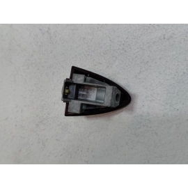 2016-2017 HONDA PILOT FRONT PASSENGER SIDE EXTERIOR DOOR HANDLE COVER CAP OEM