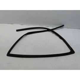 HONDA PILOT REAR PASSENGER DOOR GLASS RUN CHANNEL WEATHERSTRIP SEAL 2016-21 OEM