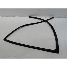 HONDA PILOT REAR PASSENGER DOOR GLASS RUN CHANNEL WEATHERSTRIP SEAL 2016-21 OEM