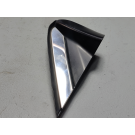 2016 - 2022 HONDA PILOT FRONT PASSENGER SIDE FENDER CORNER MOLDING OEM