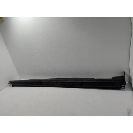 2016 - 2022 HONDA PILOT RIGHT PASSENGER SIDE ROCKER MOLDING OEM