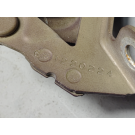 HONDA PILOT HOOD BONNET FRONT PASSENGER SIDE HINGE SUPPORT 2016-2022 OEM R529P