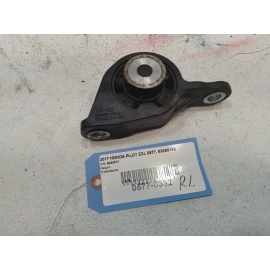 2016-2022 HONDA PILOT AWD REAR DIFFERENTIAL LEFT DRIVER SIDE BRACKET MOUNT OEM