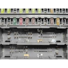 2017-2020 Acura MDX Relay & Fuses Rear Junction Block OEM