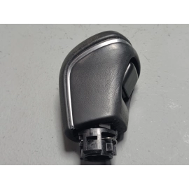 2018-2019 Toyota Camry Transmission Gear Shift Shifter Lever Knob OEM