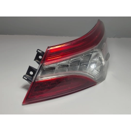 TOYOTA CAMRY 2018-19 XSE REAR PASSENGER SIDE OUTER TAILLIGHT LIGHT FULL LED OEM