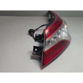 TOYOTA CAMRY 2018-19 XSE REAR PASSENGER SIDE OUTER TAILLIGHT LIGHT FULL LED OEM