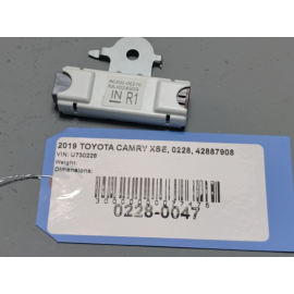 2018-25 TOYOTA CAMRY REAR RIGHT PASSENGER SIDE AMP AMPLIFIER ANTENNA MODULE OEM