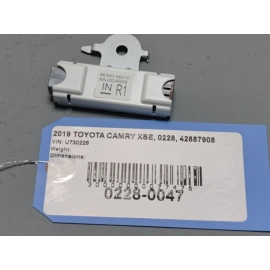 2018-25 TOYOTA CAMRY REAR RIGHT PASSENGER SIDE AMP AMPLIFIER ANTENNA MODULE OEM